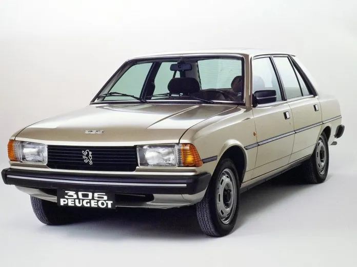 Peugeot 305